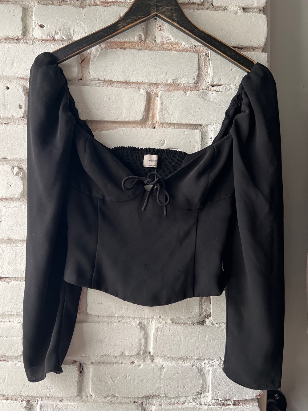 Wilfred elevated top Women's Black Square-Neck Puff Sleeve Top bustier blouse